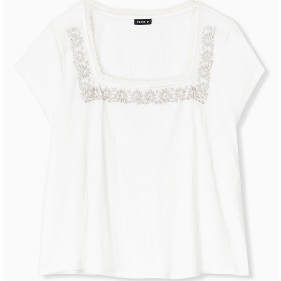 Torrid Crepe Embroidered Top NWT Size 2X - Picture 1 of 7